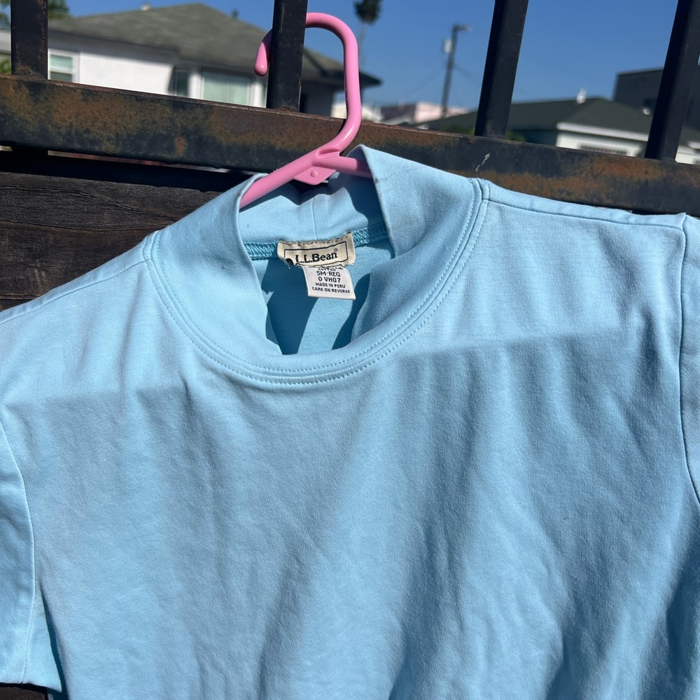 Vintage L.L. Bean Blue Short Sleeve Classic Turtleneck Tee